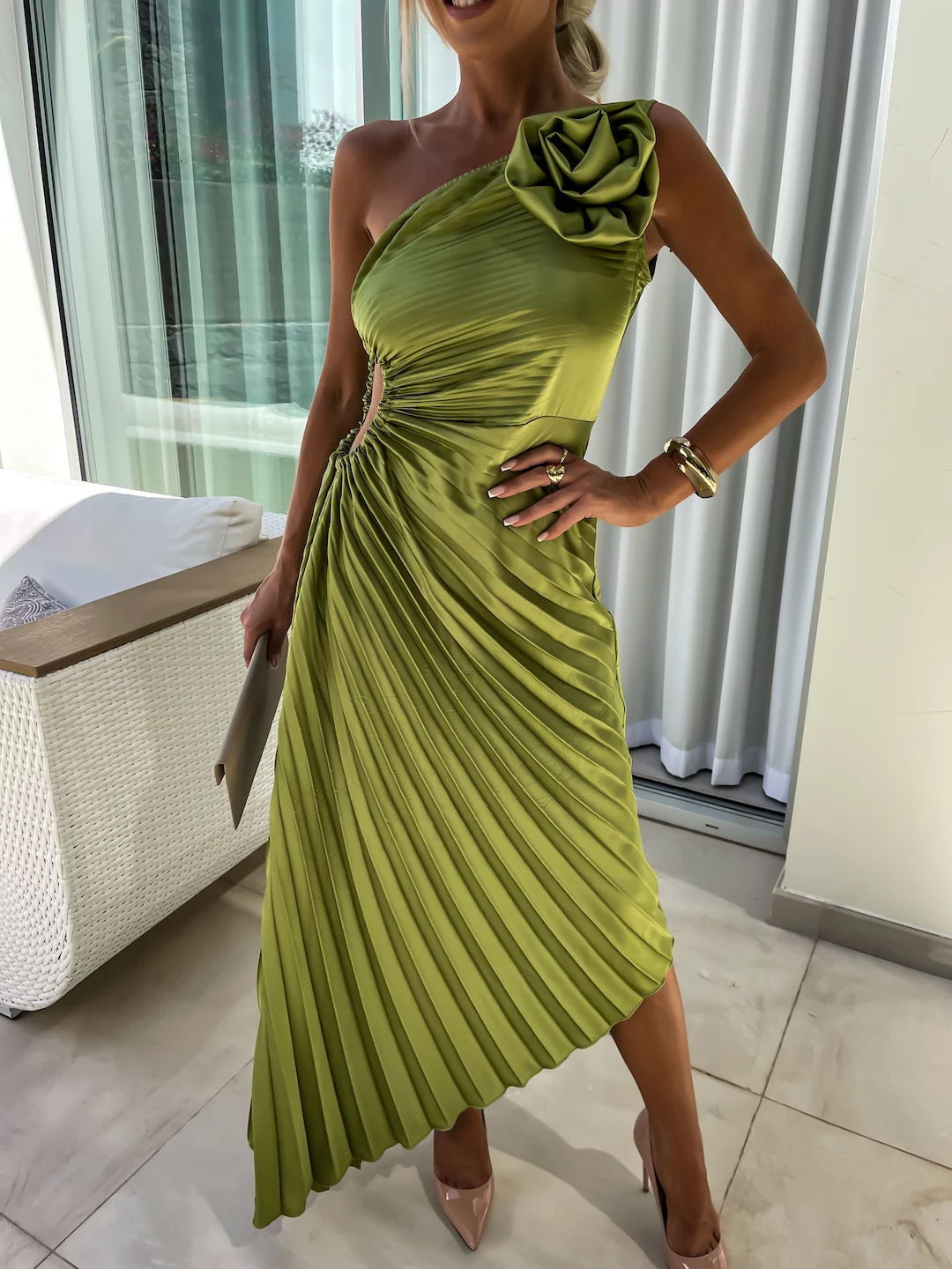 Midnight Elegance One-Shoulder Dress